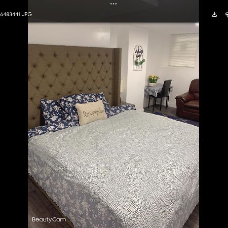 Sweet And Beautiful Bedroom Baltimore Exterior foto